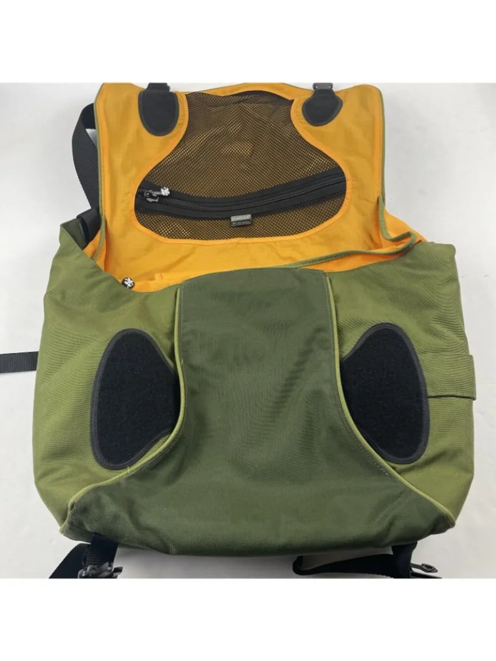Crumpler Messenger Bag The Horseman Laptop Padded School Travel Green Canvas
